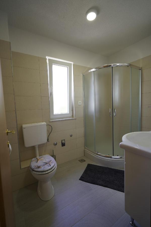 Studio Apartman M&F Apartment Split Exterior photo